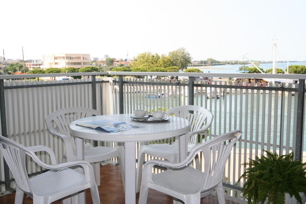 Casa Marina Apartman Lignano Sabbiadoro Kültér fotó